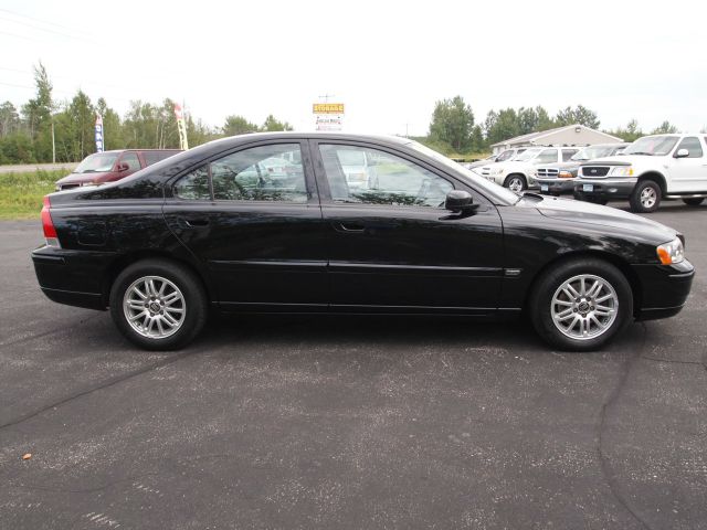 Volvo S60 2005 photo 2