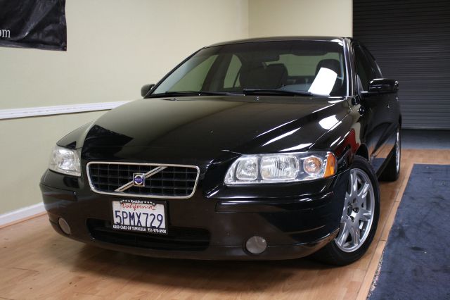Volvo S60 2005 photo 1