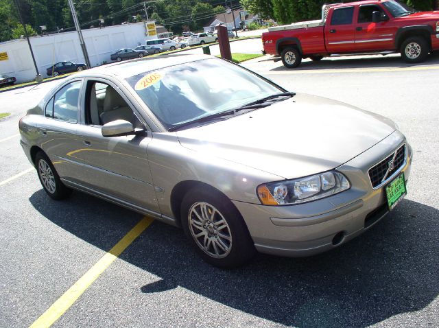 Volvo S60 2005 photo 3
