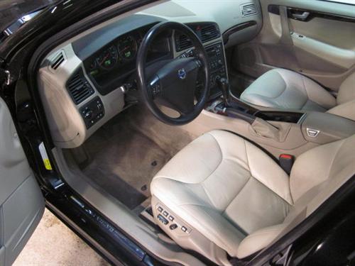 Volvo S60 2006 photo 2