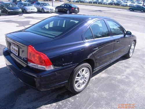 Volvo S60 2006 photo 1