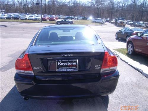 Volvo S60 2006 photo 2