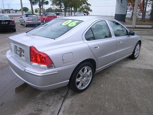 Volvo S60 2006 photo 4