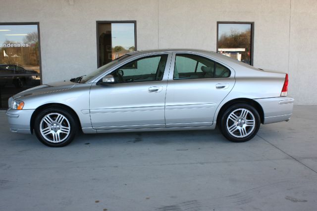 Volvo S60 2007 photo 1