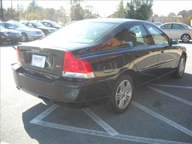 Volvo S60 2007 photo 4
