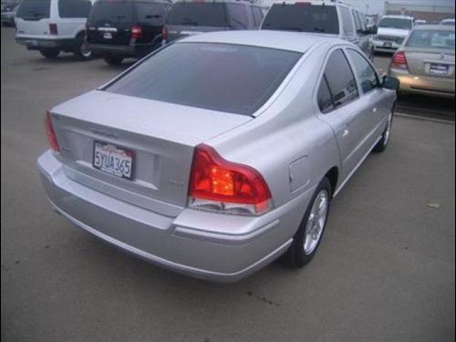 Volvo S60 2007 photo 4