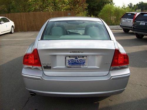 Volvo S60 2007 photo 4