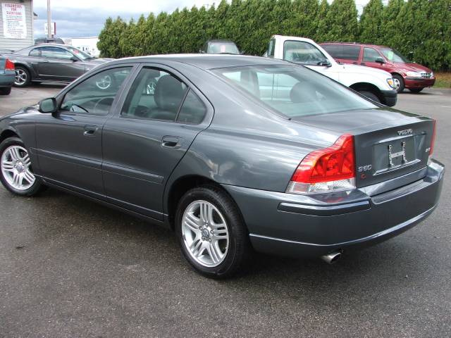 Volvo S60 2007 photo 2