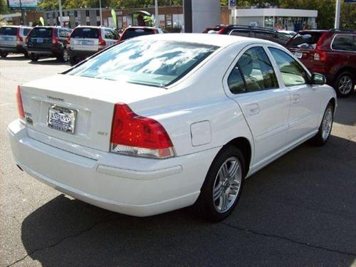 Volvo S60 2007 photo 4