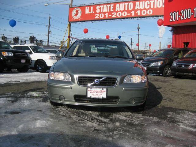 Volvo S60 2007 photo 1