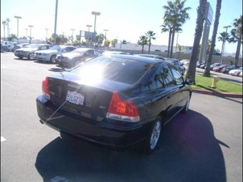 Volvo S60 2007 photo 4