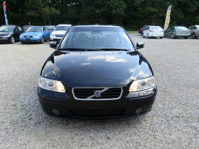 Volvo S60 Sport 4x4 SUV Sedan