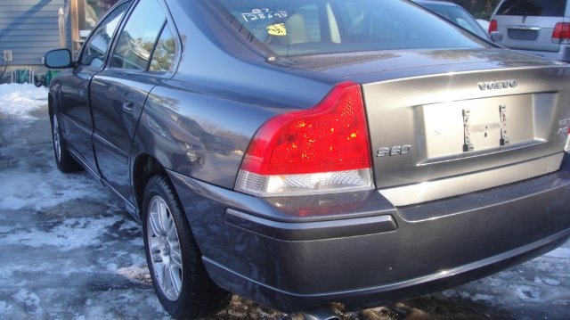 Volvo S60 2007 photo 2