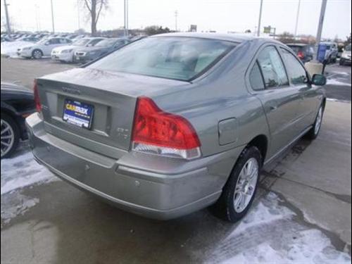 Volvo S60 2007 photo 4