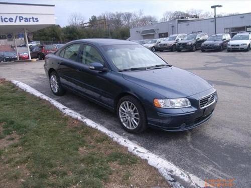 Volvo S60 2007 photo 2