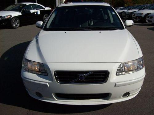 Volvo S60 2007 photo 1