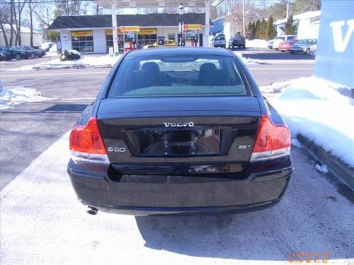 Volvo S60 2007 photo 2