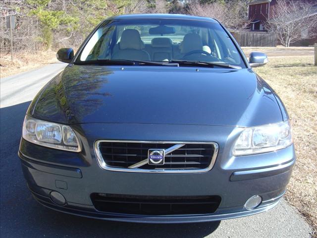 Volvo S60 2007 photo 2