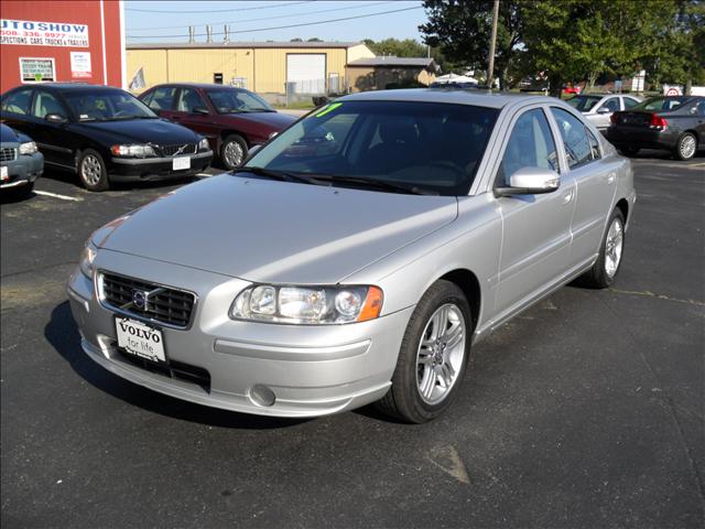Volvo S60 2007 photo 1