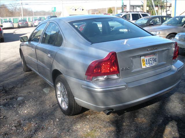 Volvo S60 2007 photo 2