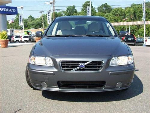 Volvo S60 2007 photo 2