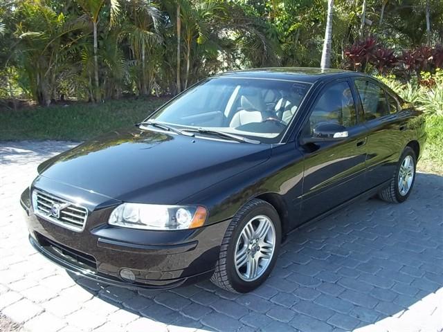 Volvo S60 E/C 4DR Sedan