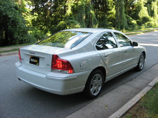 Volvo S60 2007 photo 4