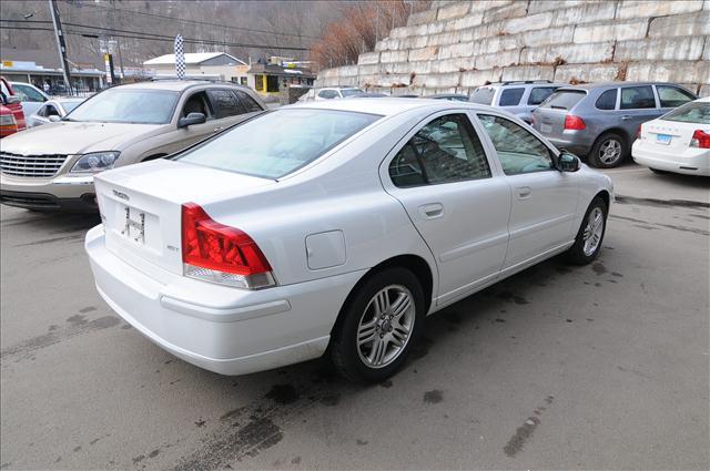 Volvo S60 2007 photo 3