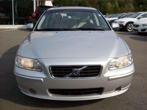 Volvo S60 2007 photo 1