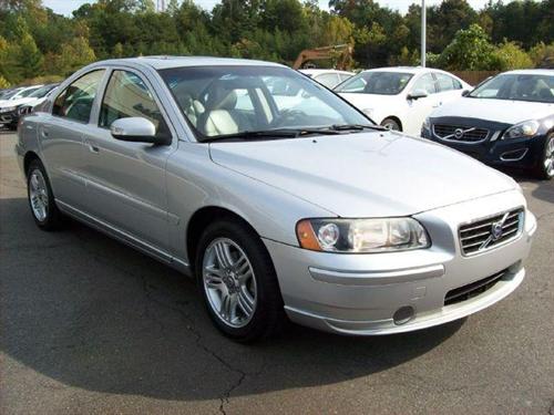 Volvo S60 2007 photo 2