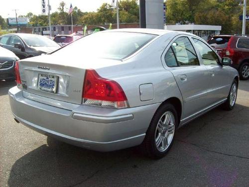 Volvo S60 2007 photo 4