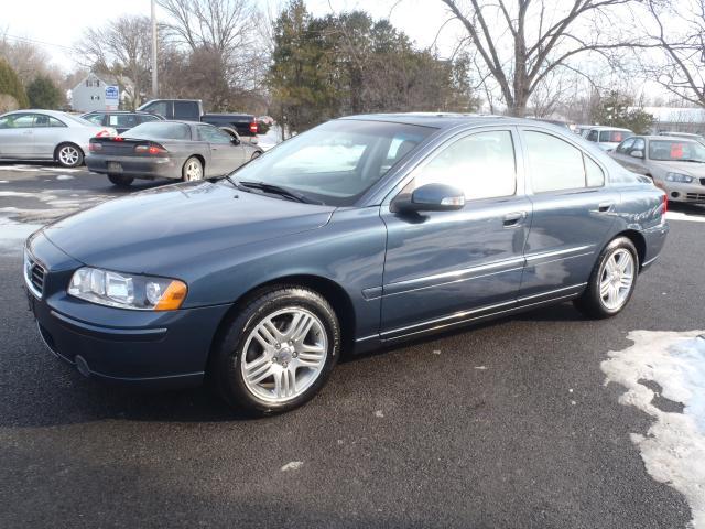 Volvo S60 2007 photo 2