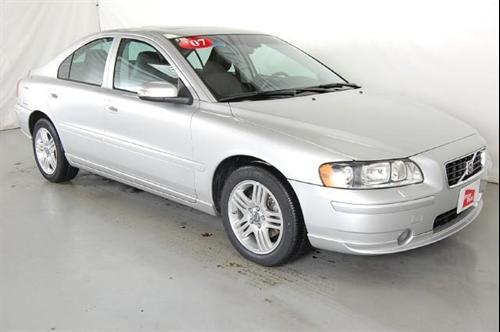 Volvo S60 2007 photo 2