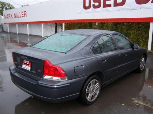 Volvo S60 2007 photo 2