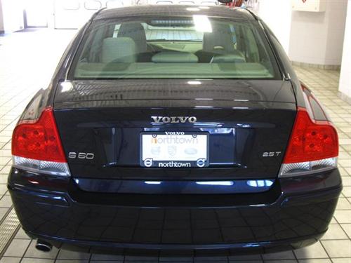 Volvo S60 2007 photo 1
