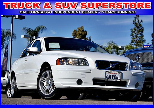 Volvo S60 4WD 4dr Sport Sedan