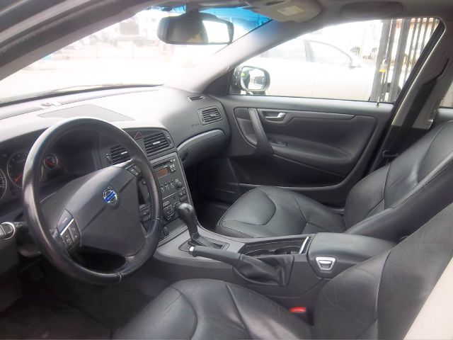 Volvo S60 4WD 4dr Sport Sedan