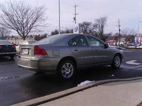 Volvo S60 2007 photo 4