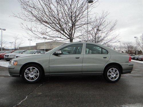 Volvo S60 2007 photo 1