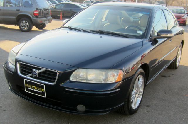 Volvo S60 2007 photo 2