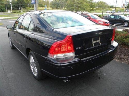 Volvo S60 2007 photo 4