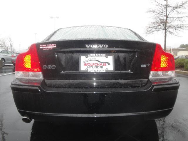Volvo S60 2008 photo 4