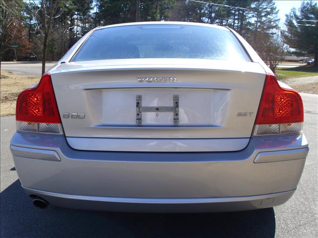 Volvo S60 2008 photo 4