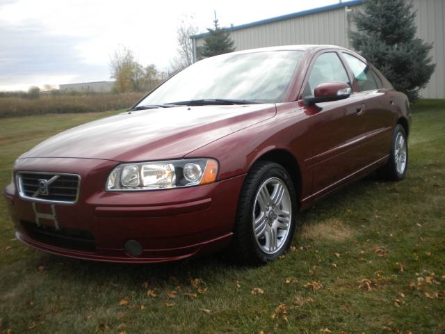 Volvo S60 2008 photo 1