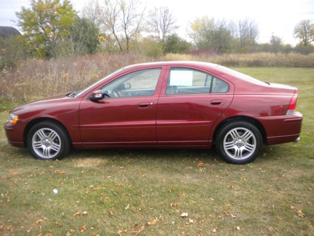 Volvo S60 2008 photo 2