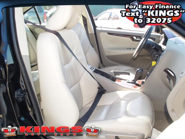 Volvo S60 2008 photo 2