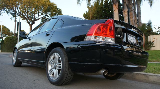 Volvo S60 2008 photo 4