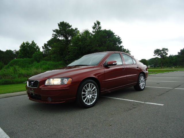 Volvo S60 2008 photo 1