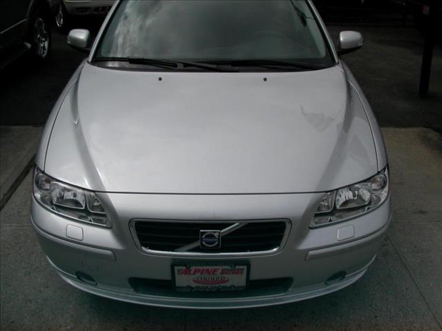 Volvo S60 2008 photo 9