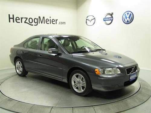 Volvo S60 2008 photo 1